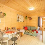 Lazy Deer - Camp *