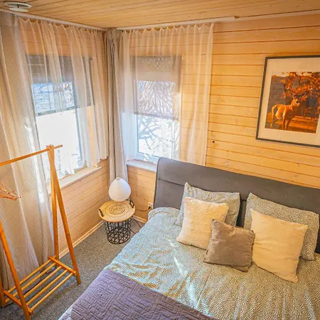 Dom wakacyjny Lazy Deer - Camp Staniszow